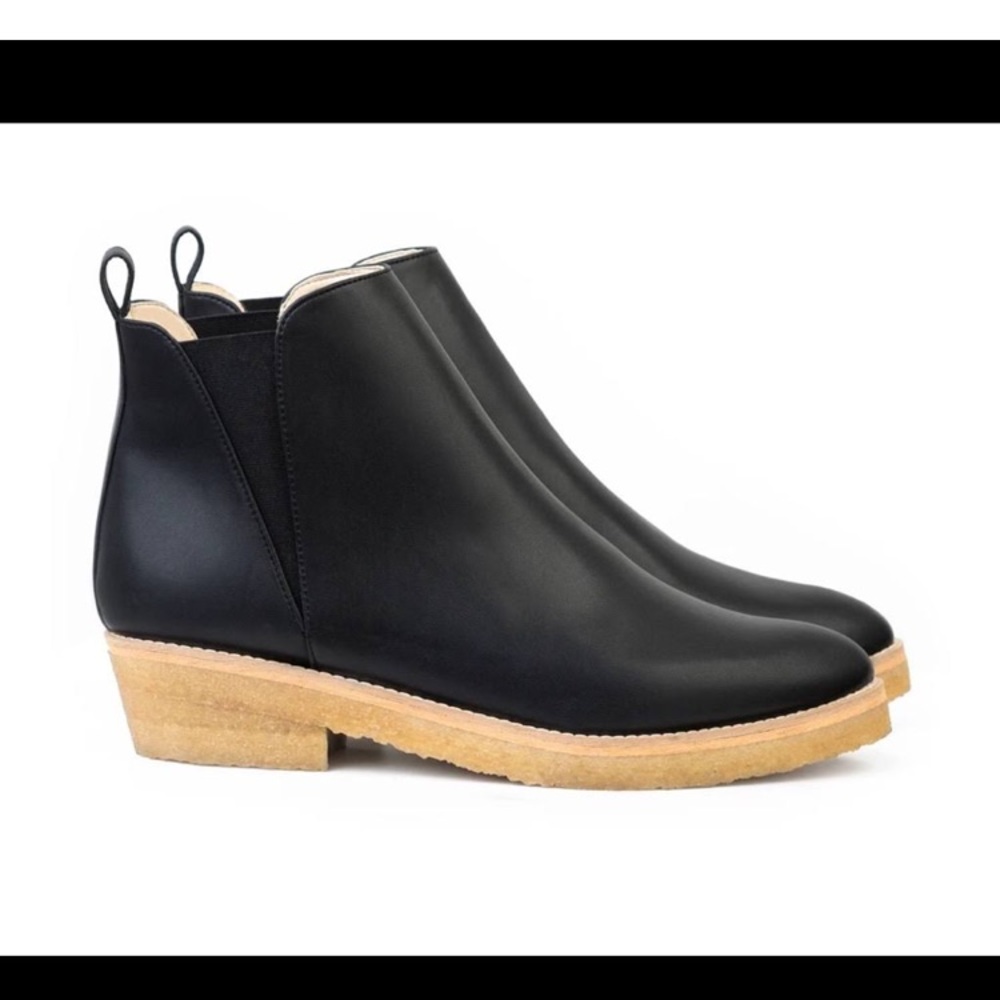 Sydney Brown Ankle Boots